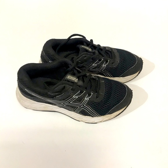 ASICS size 2.5 - Picture 1 of 2